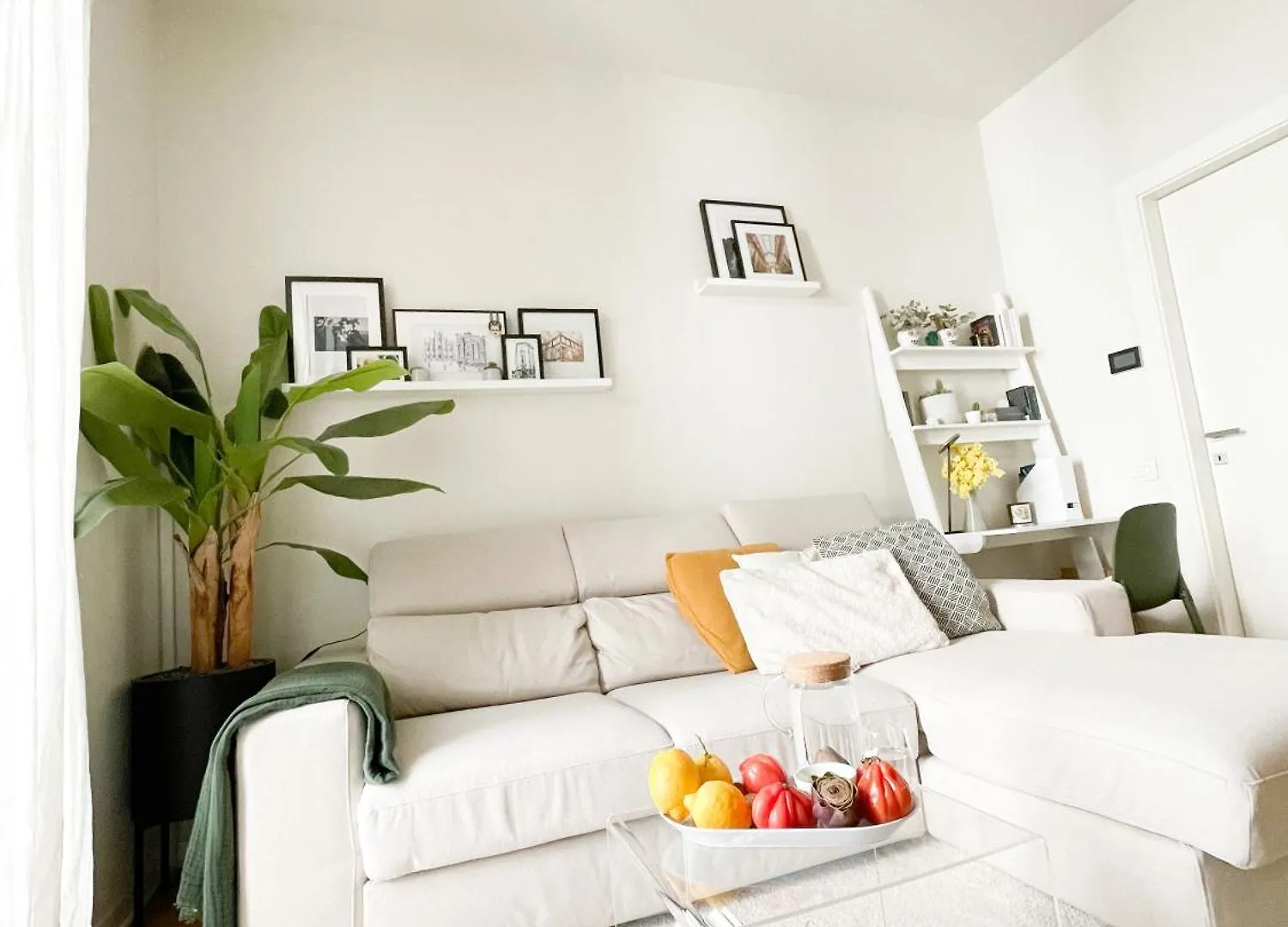 New Quiet And Design Apartment In The Heart Of Milano