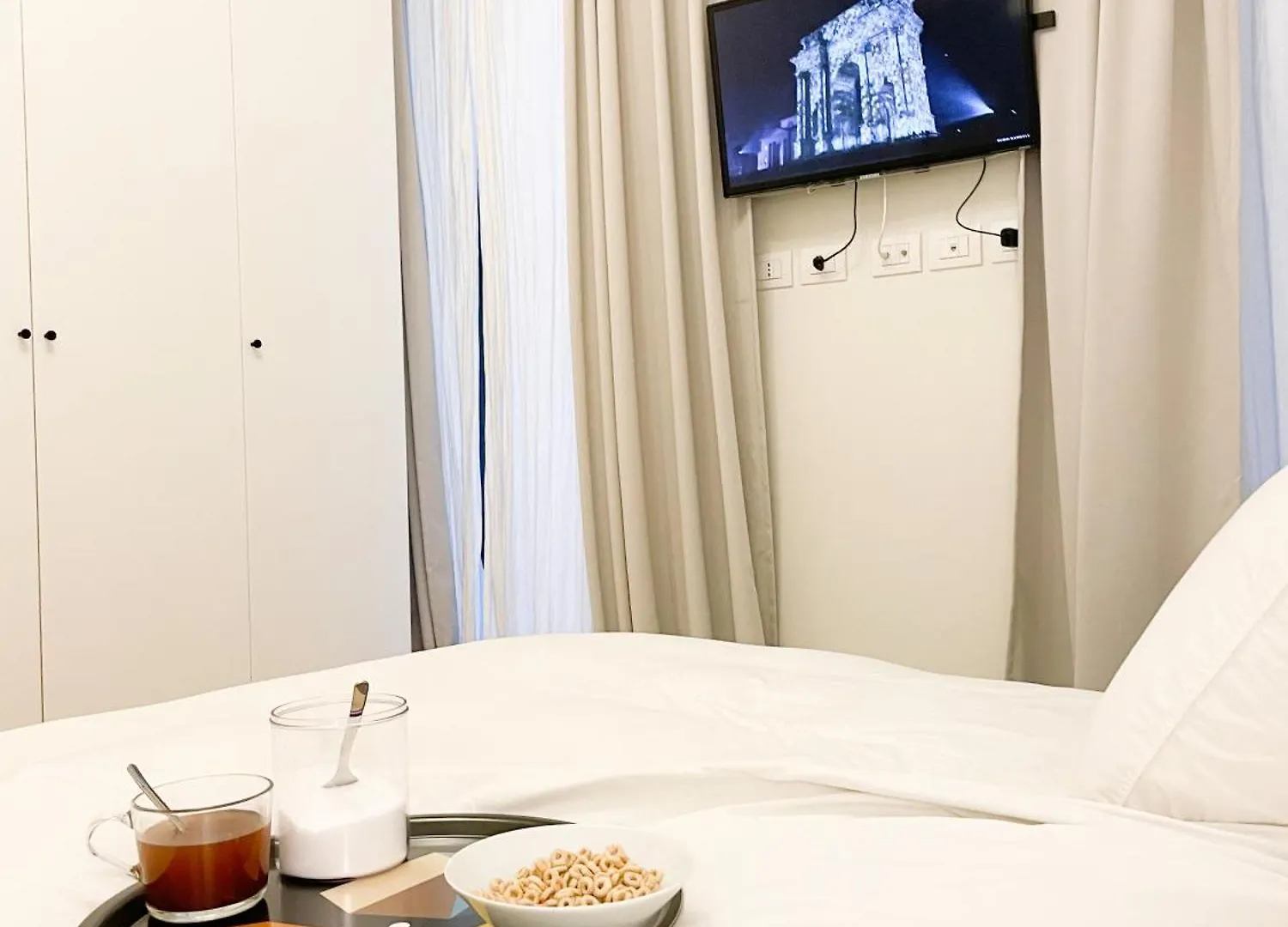 New Quiet And Design Apartment In The Heart Of Milán