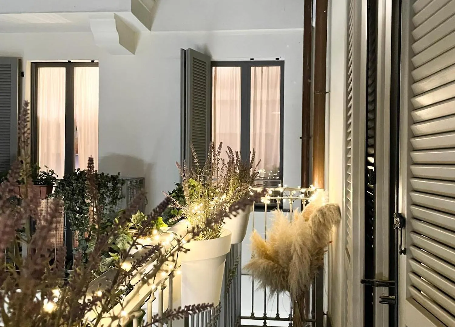 New Quiet And Design Apartment In The Heart Of Milán