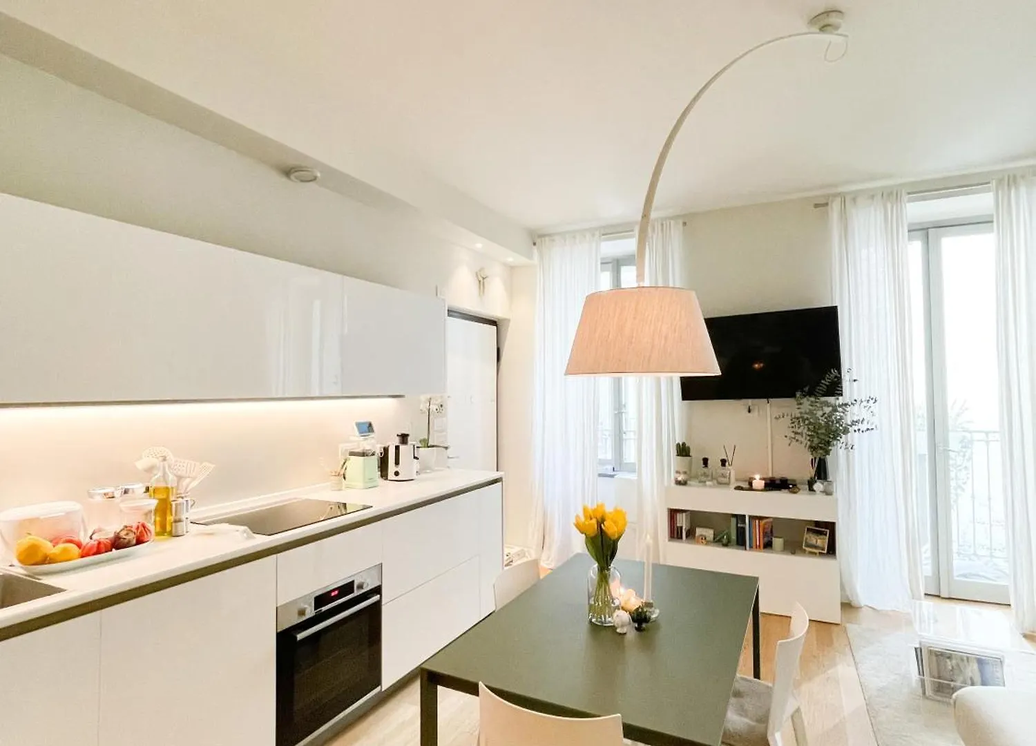 New Quiet And Design Apartment In The Heart Of Milán