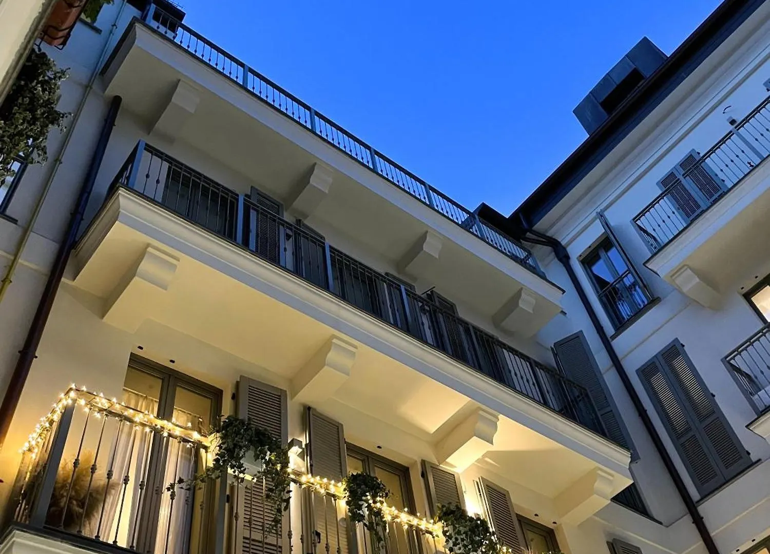 New Quiet And Design Apartment In The Heart Of Milán