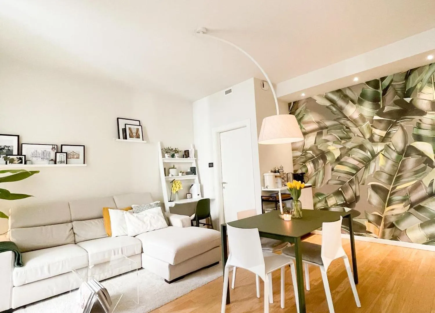 New Quiet And Design Apartment In The Heart Of Milán